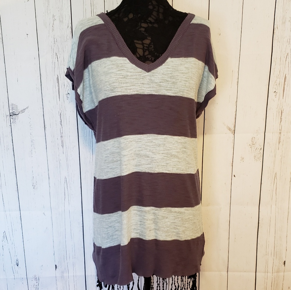 Free People Stripe V Neck Tunic Sweater Top M - Picture 2 of 4